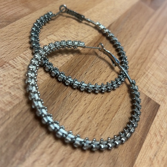 Fashion earrings - Picture 10 of 11